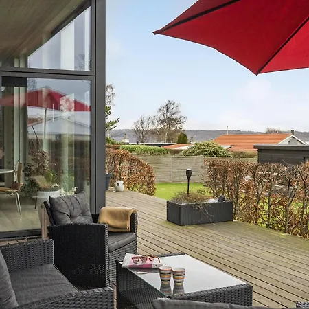 Vakantiehuis Cozy In With House Sea View *